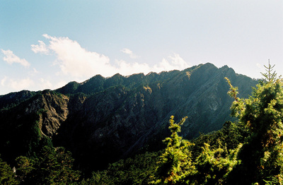 003-08_雷大同_鋸山傳奇