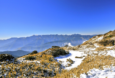 020-28_雷大同_南湖北山西望聖稜