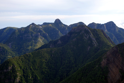 020-11_劉清泉_大霸群峰